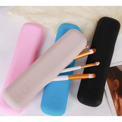 Trendy Travel Makeup Brush Holder - Portable Silicone Organizer for Cosmetics